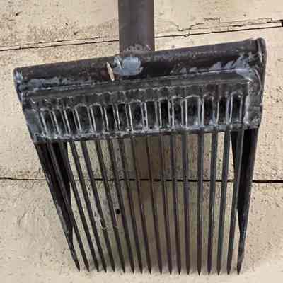 Blueberry Rake