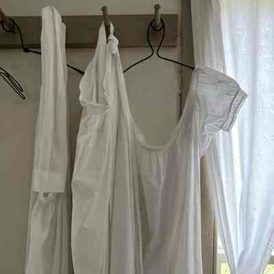 Aprons & Nightgown