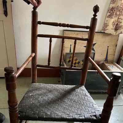 Carver Chair