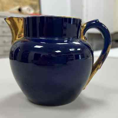 Small pitcher