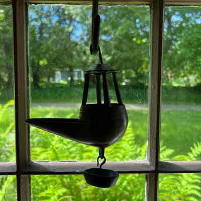 Iron Betty Lamp