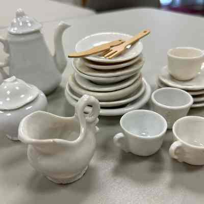 Dollhouse Dishes