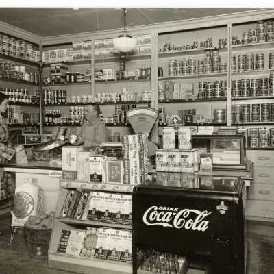 Camden Farmer’s Union, 1943