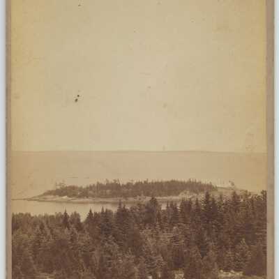 Curtis Island and Ogier Hill