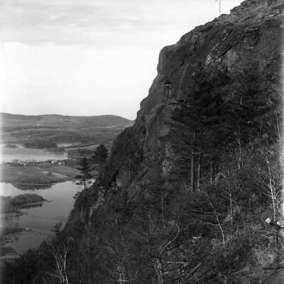Maiden's Cliff and Megunticook Lake