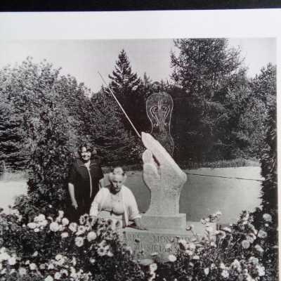 Sculpture Doris Chenoweth