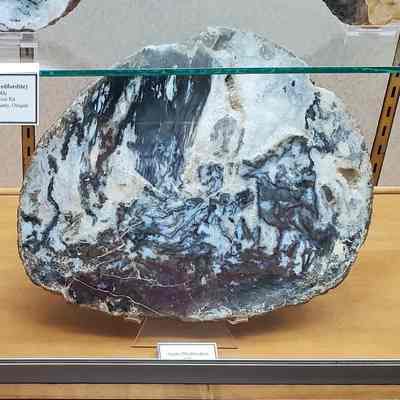 Medfordite