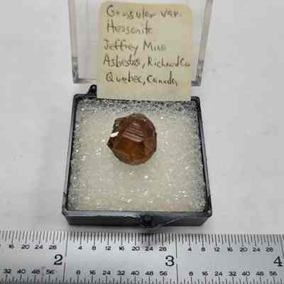 Grossular var. Hessonite