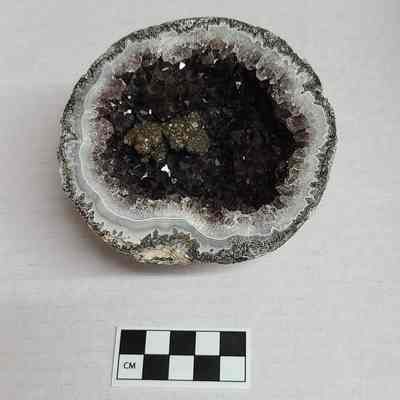 Amethyst in "Mexican Coconut"