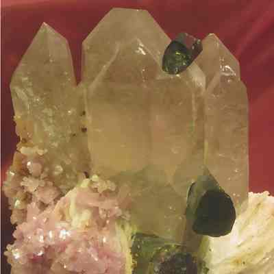 Quartz/Lepidolite/Elbaite/Albite