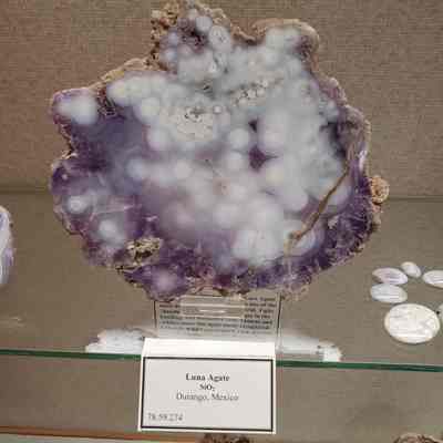 Luna Agate
