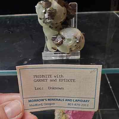 Prehnite w/ Garnet & Epidote