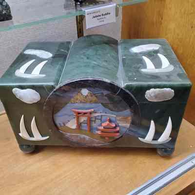 Jade Jewelry Box