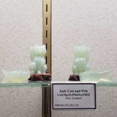 Maneki Neko (Cats) and Carp (Fisd)
