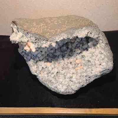 Apophyllite Geode