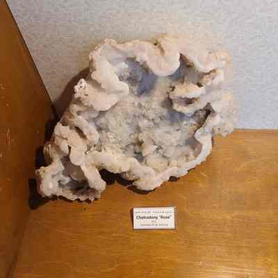 Chalcedony "Rose"