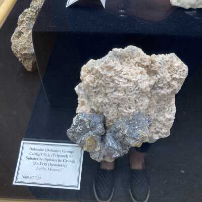 Dolomite on Sphalerite