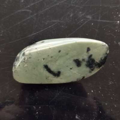 Applegate jade piece