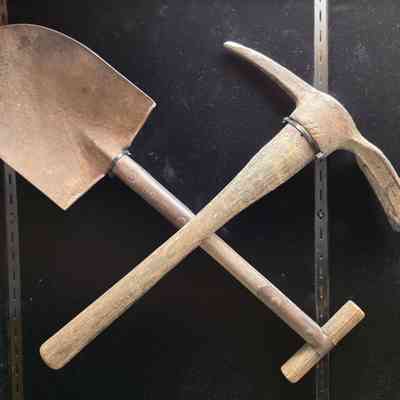 Trench Shovel