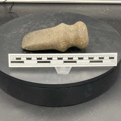 Axe head