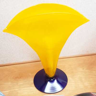 "Yellow Opaline Fan Vase"
