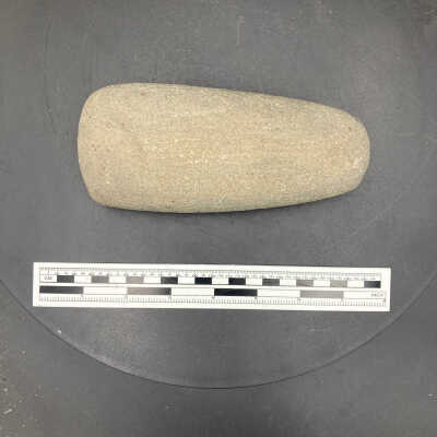 Axe head