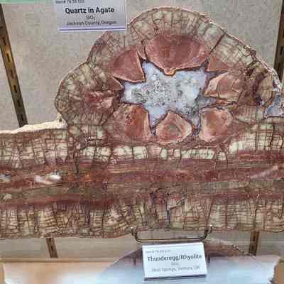 Thunderegg / Rhyolite