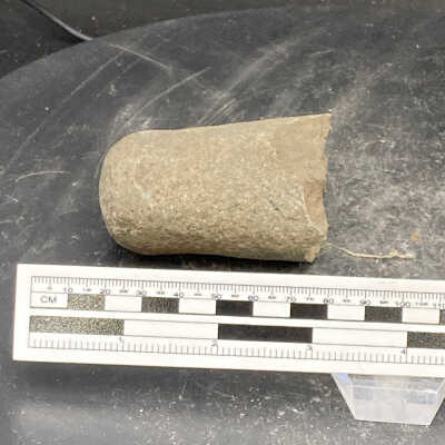 Stone tool (broken)