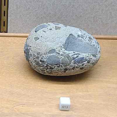 Breccia