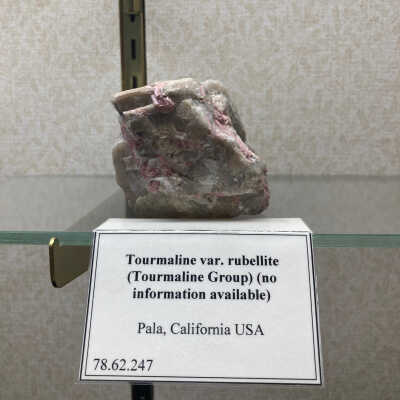 Tourmaline var. Rubellite