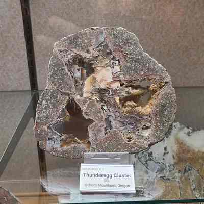 Thunderegg Cluster