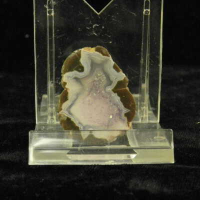 Quartz var. agate