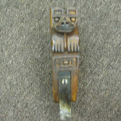 knife