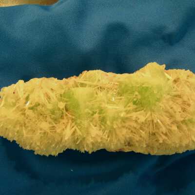 Scolecite on Fluorapophyllite