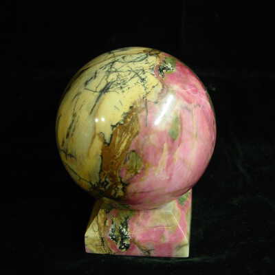 Rhodonite