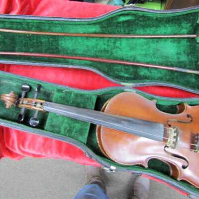 Stradivarous Violin 1