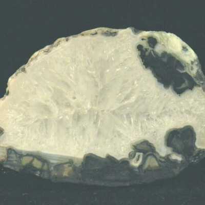 Quartz var. Agate