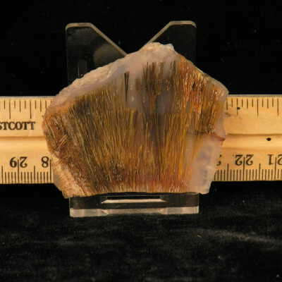 Quartz var. Agate (sagenite)