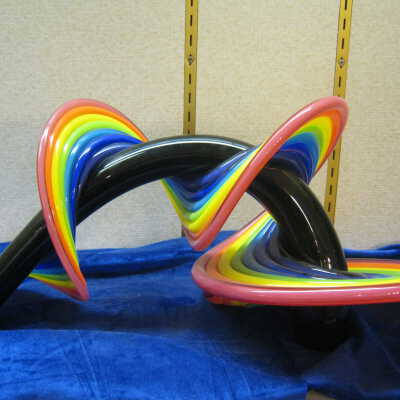 "Rainbow Heechee"