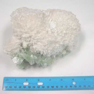 Scolecite/Fluorapophyllite