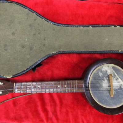 Banjolele 1