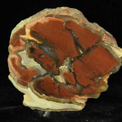 Quartz var. jasper