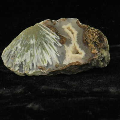 Quartz var. Agate