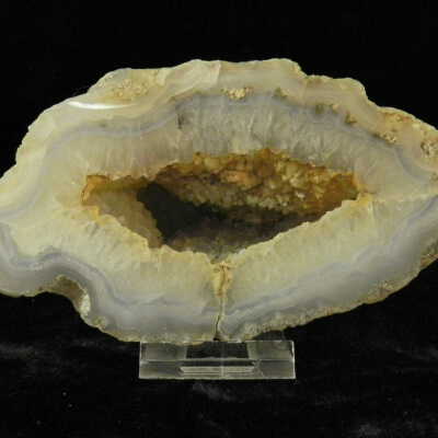 Quartz var. Agate