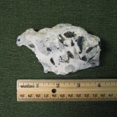 Benitoite / Neptunite