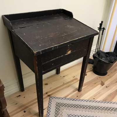 Teacher's Desk