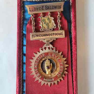 Lloyd E. Baldwin Odd Fellows Badge