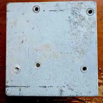 Back of box.