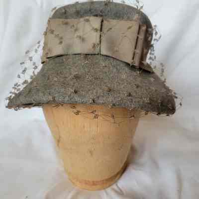 Grey Wool Felt Hat with Bow and Netting 1940s