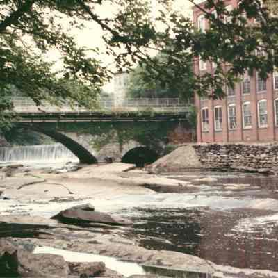 Willimantic River, Mill No. 5, Stone Arch Bridge